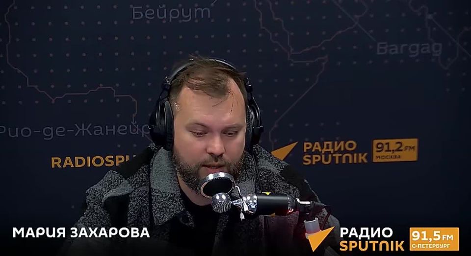  :  Sputnik.   2 