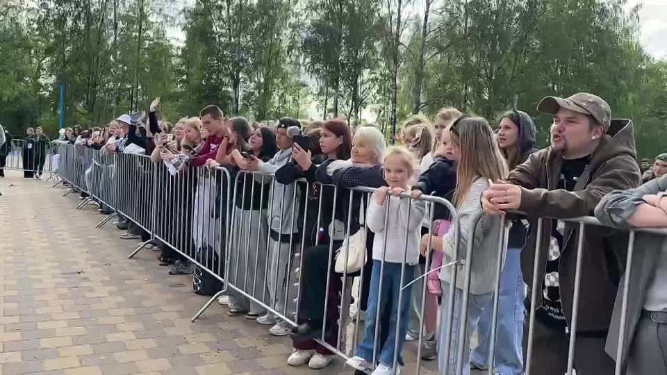 #       Ļ