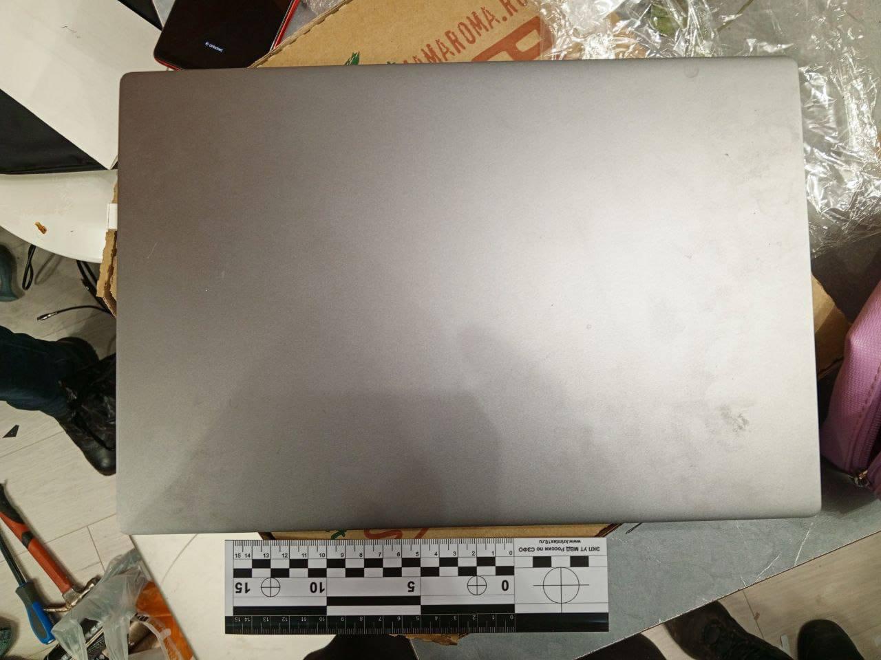 В Петербурге задержали пару, устроившую поджог на железной дороге за 400 долларов В Петербурге задержали пару, устроившую поджог на железной дороге за 400 долларов