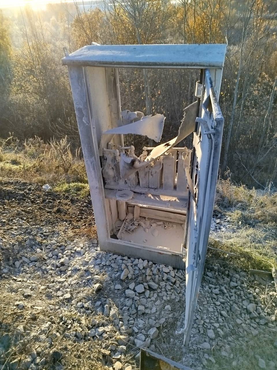 В Санкт-Петербурге сотрудниками транспортной полиции задержана молодая пара, причастная к поджогу железнодорожного оборудования