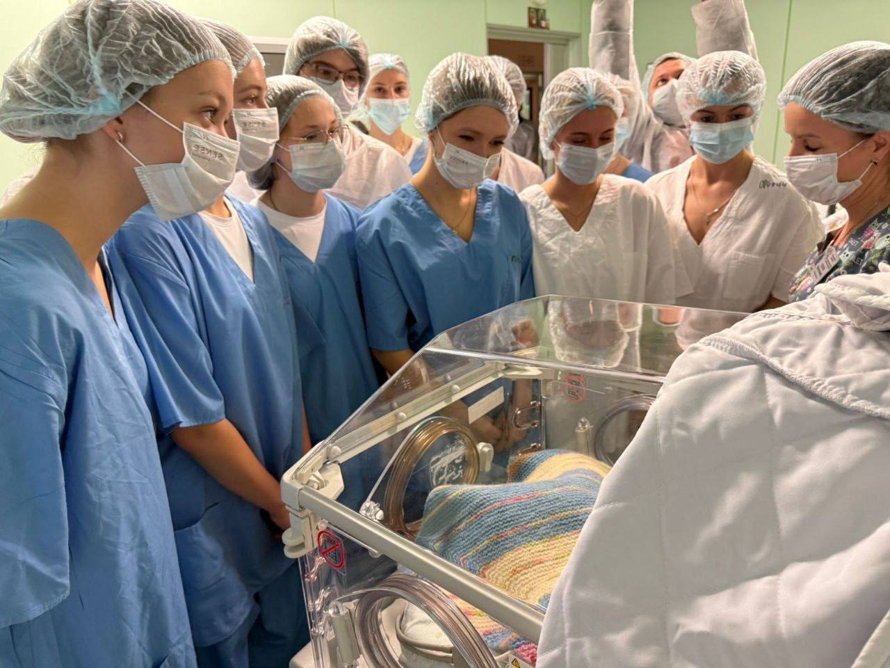 Александр Дрозденко подписал постановление о значительном повышении целевых стипендий для будущих медицинских работников Ленинградской области