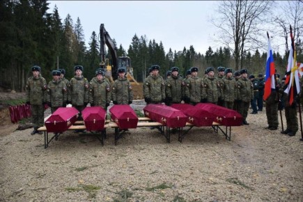 Без срока давности: в Волосовском районе предали земле останки 540 узников немецко-фашистского концлагеря «ДУЛАГ-102»