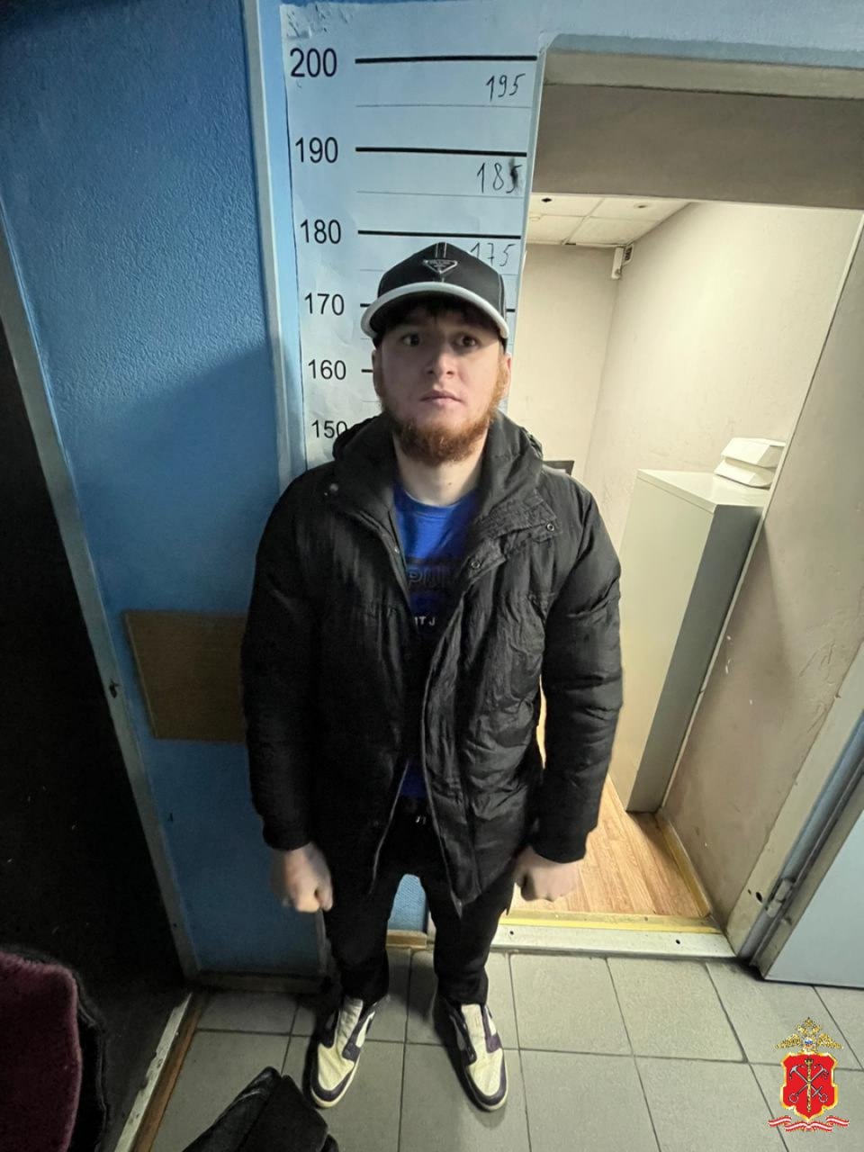 Уголовный розыск с поличным задержал орудовавшего в Петербурге карманника с Северного Кавказа Уголовный розыск с поличным задержал орудовавшего в Петербурге карманника с Северного Кавказа