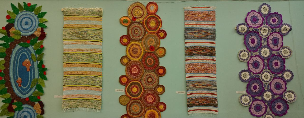 Жёлтый и зелёный— главные цвета вепсского рукоделия Жёлтый и зелёный— главные цвета вепсского рукоделия