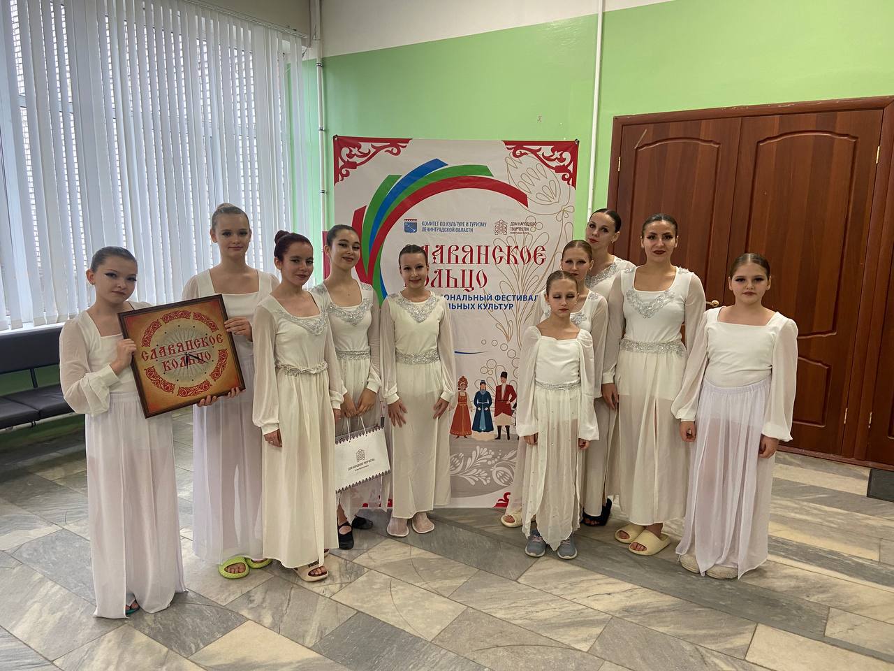 Творчество, музыка и угощения: в Волосовском районе отметили День народного единства Творчество, музыка и угощения: в Волосовском районе отметили День народного единства