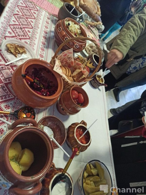 Межнациональный фестиваль «Славянское кольцо» прошел в Волосово Межнациональный фестиваль «Славянское кольцо» прошел в Волосово