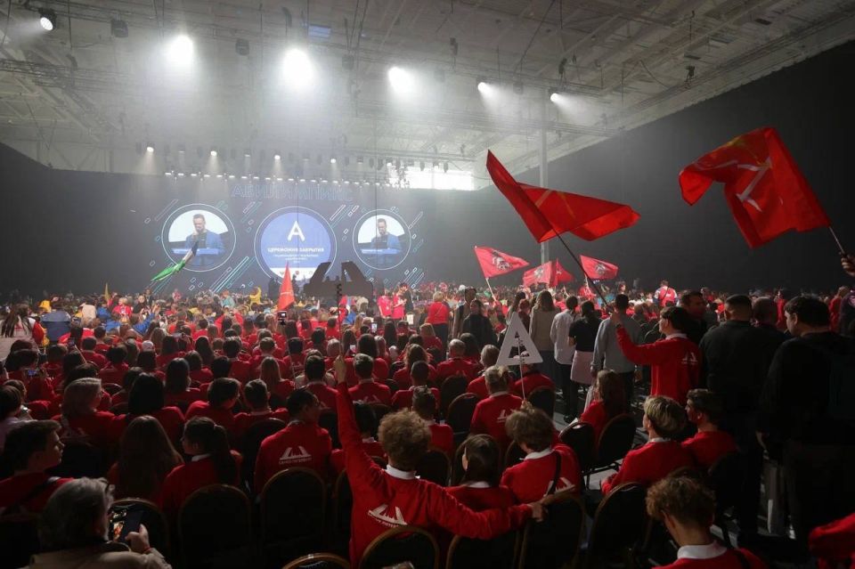      4 ,     -              ...