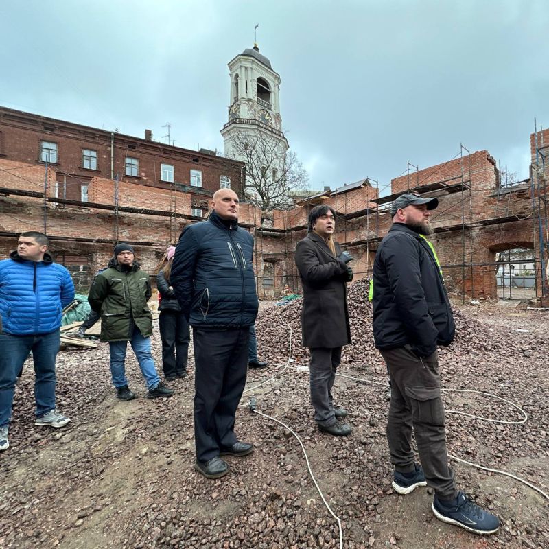 Представители комитета по сохранению культурного наследия, музеев и другие эксперты проверили ход восстановительных работ на ключевых объектах Выборга: Представители комитета по сохранению культурного наследия, музеев и другие эксперты проверили ход восстановительных работ на ключевых объектах Выборга: