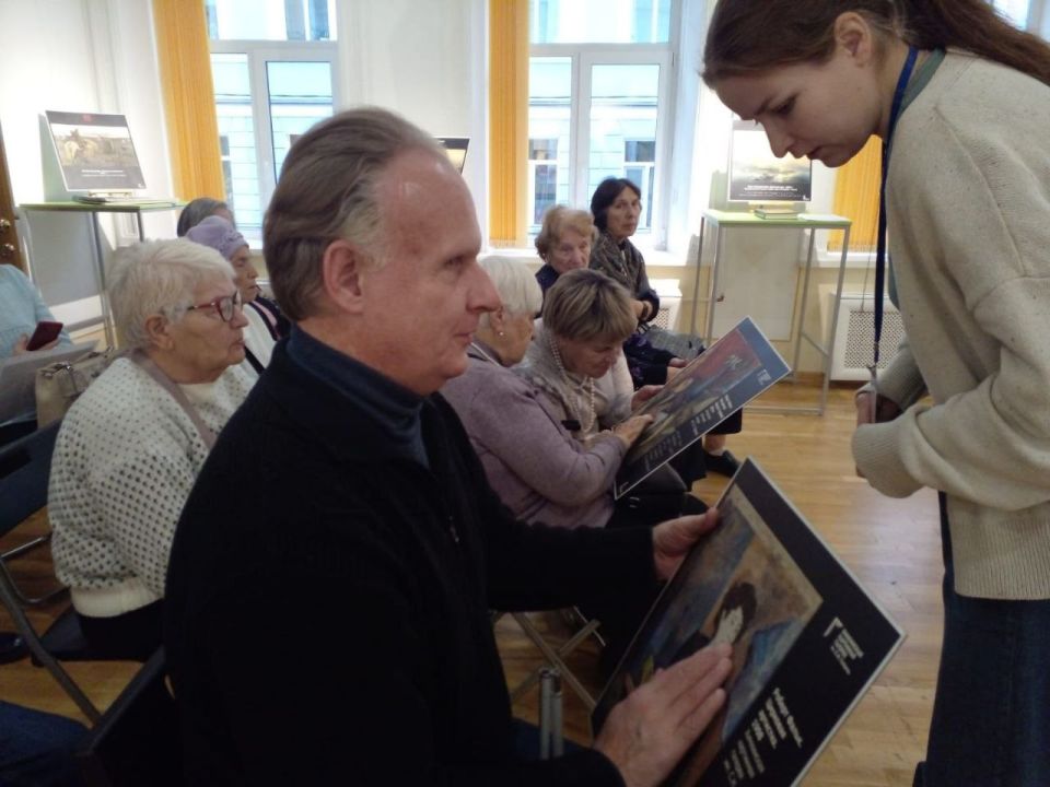 Эксклюзивное интервью военкора агентства ANNA NEWS Марии Коледа с Наталией Владимировной Ефремовой — председателем местного отделения Всероссийской Организации Слепых (ВОС) Красносельского района г. Санкт-Петербурга Эксклюзивное интервью военкора агентства ANNA NEWS Марии Коледа с Наталией Владимировной Ефремовой — председателем местного отделения Всероссийской Организации Слепых (ВОС) Красносельского района г. Санкт-Петербурга