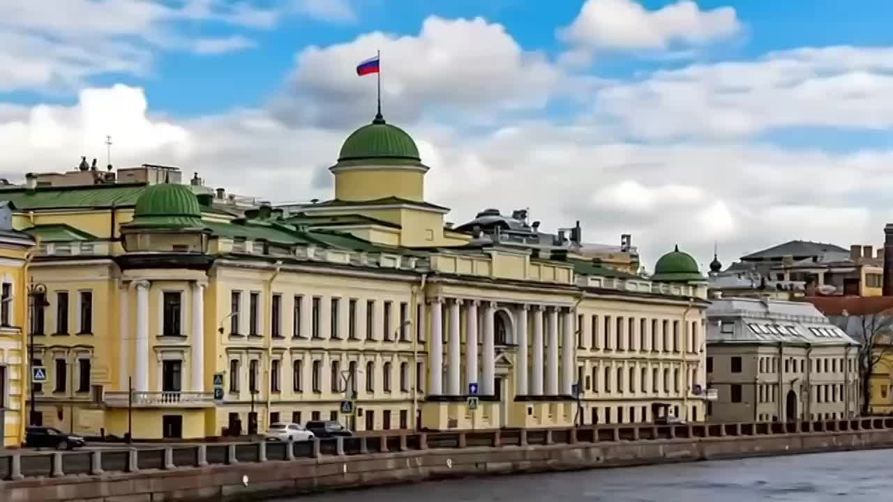 Уважаемые судьи и сотрудники аппаратов судов общей юрисдикции, арбитражных и военных судов, обеспечивающих отправление правосудия на территории Ленинградской области!