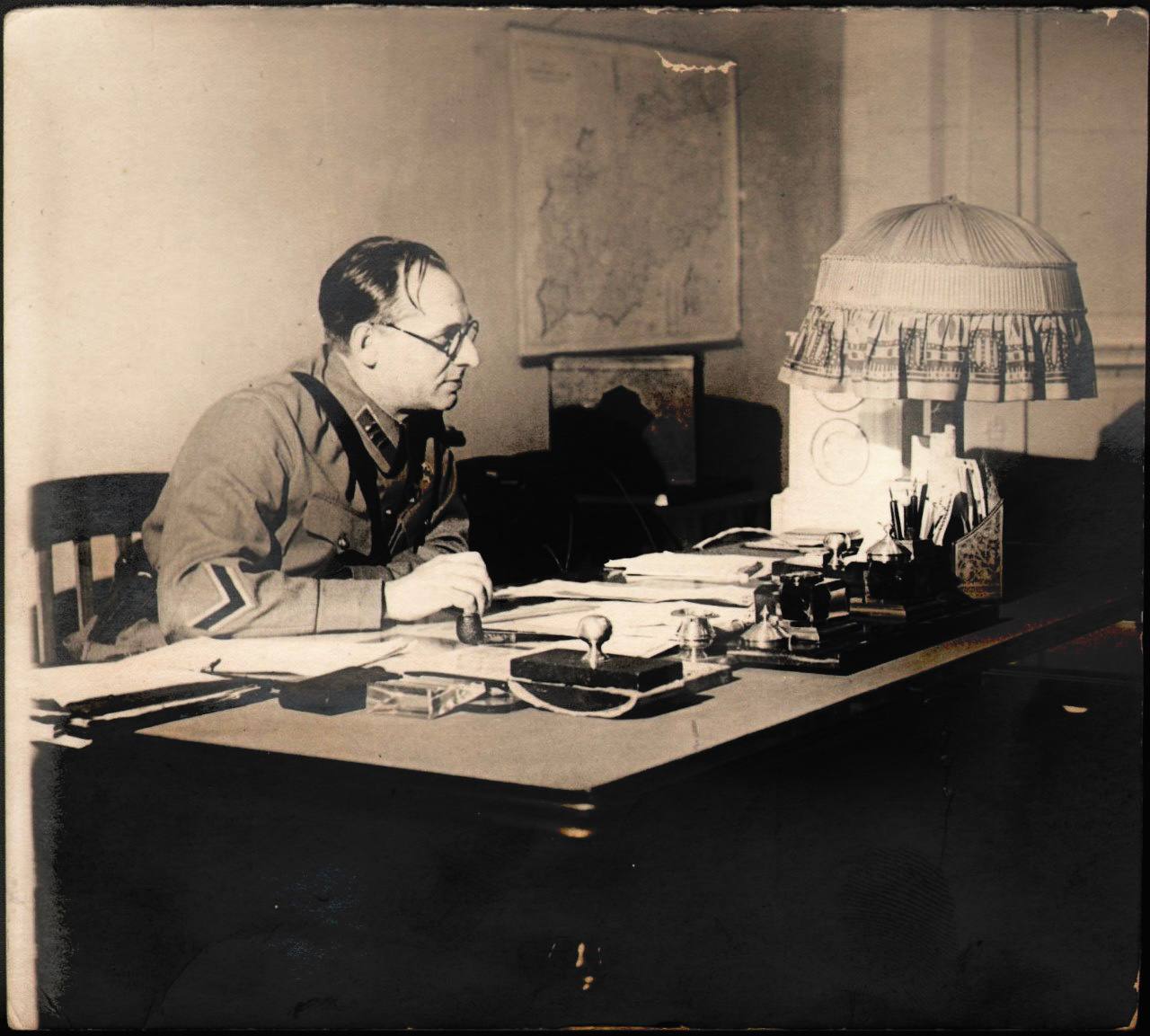 Посмотреть часть уникальных фотографий из числа представленных на экспозиции вы можете в нашей подборке! Посмотреть часть уникальных фотографий из числа представленных на экспозиции вы можете в нашей подборке!