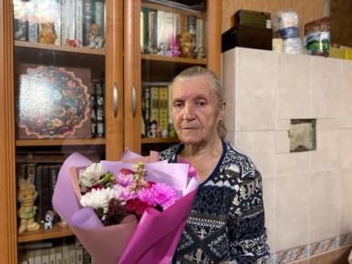 Галина Сахарова из Заневского поселения отметила 85-летний юбилей