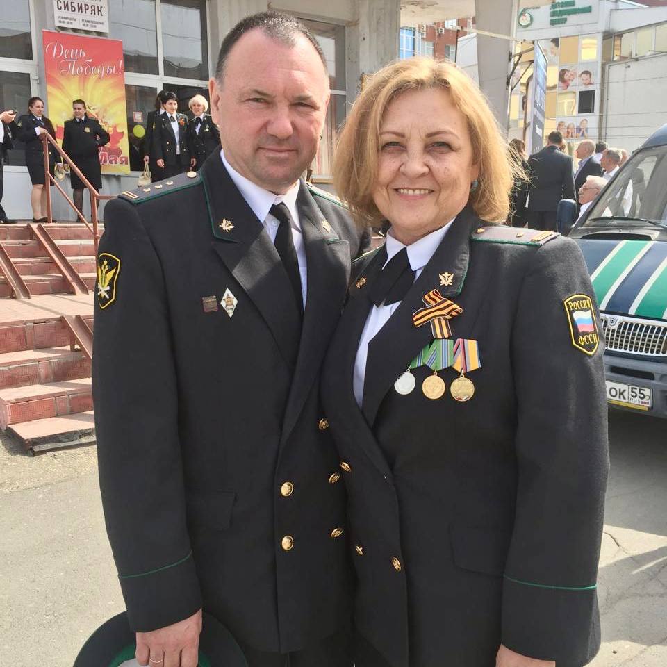 Сегодня в рубрике #ФССП_лица рассказываем о паре, которая второй десяток лет служит вместе, и является примером профессионализма, преданности делу и взаимной поддержки