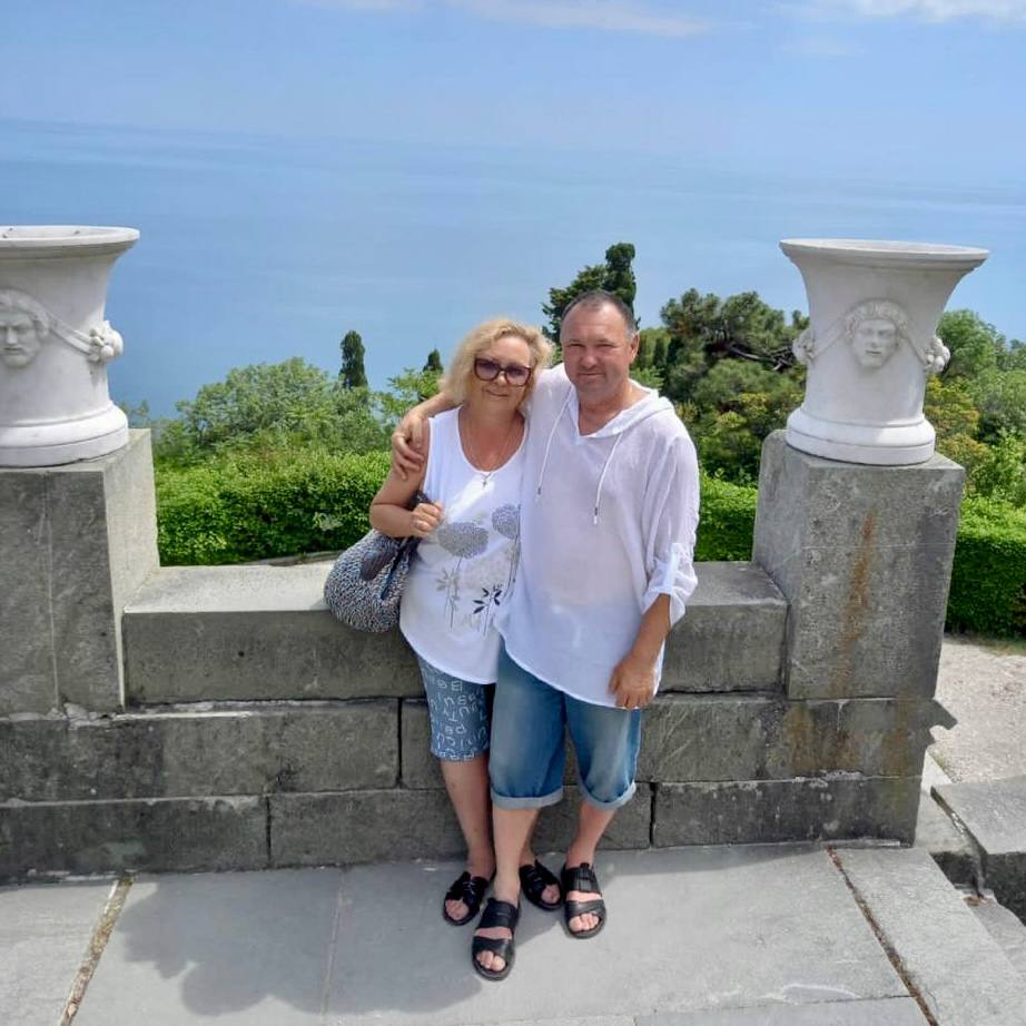 Сегодня в рубрике #ФССП_лица рассказываем о паре, которая второй десяток лет служит вместе, и является примером профессионализма, преданности делу и взаимной поддержки Сегодня в рубрике #ФССП_лица рассказываем о паре, которая второй десяток лет служит вместе, и является примером профессионализма, преданности делу и взаимной поддержки