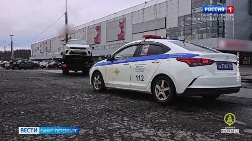 В Выборгском районе сотрудники ДПС задержали нетрезвого водителя на каршеринге