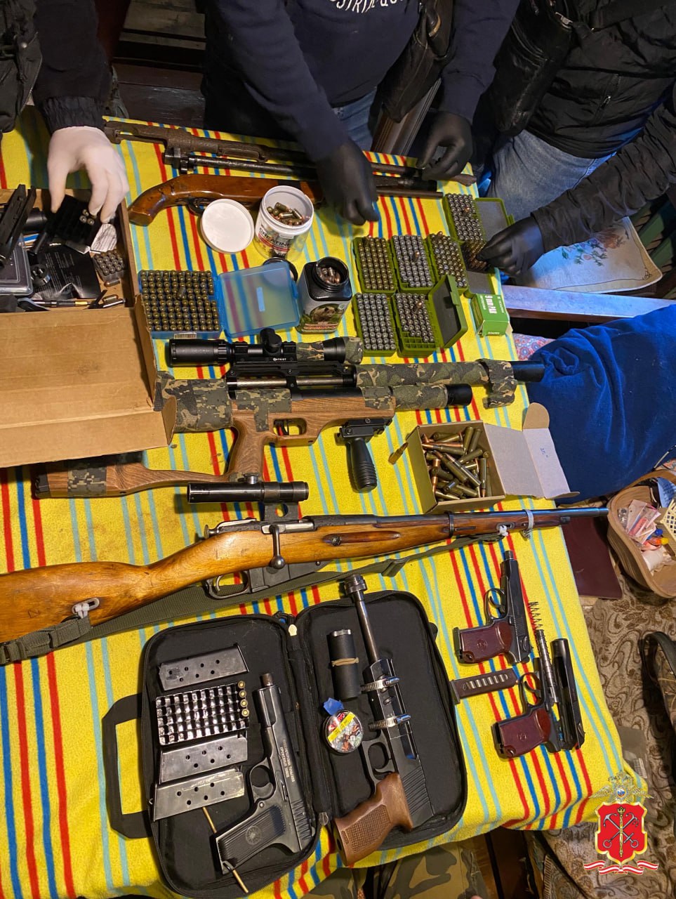 В отношении подпольного оружейника из поселка Первомайский, переделывавшего охолощенное оружие в боевое, возбуждено еще три уголовных дела В отношении подпольного оружейника из поселка Первомайский, переделывавшего охолощенное оружие в боевое, возбуждено еще три уголовных дела