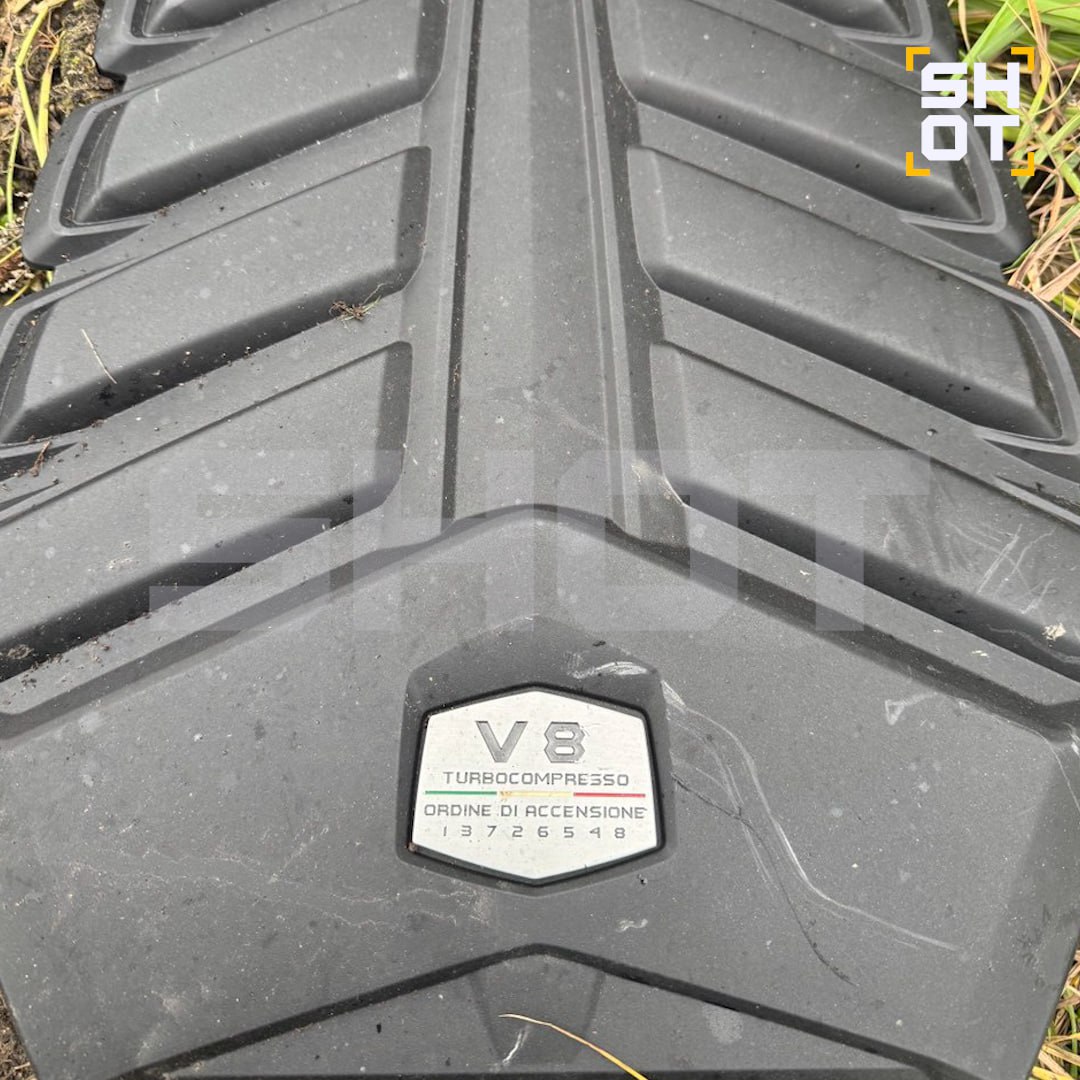 Криптобизнесмен Алексей Долгих летел на Lamborghini со скоростью около 100 км/ч — от удара по отбойнику машина смялась, а её детали вылетели с моста с высоты 8 метров Криптобизнесмен Алексей Долгих летел на Lamborghini со скоростью около 100 км/ч — от удара по отбойнику машина смялась, а её детали вылетели с моста с высоты 8 метров