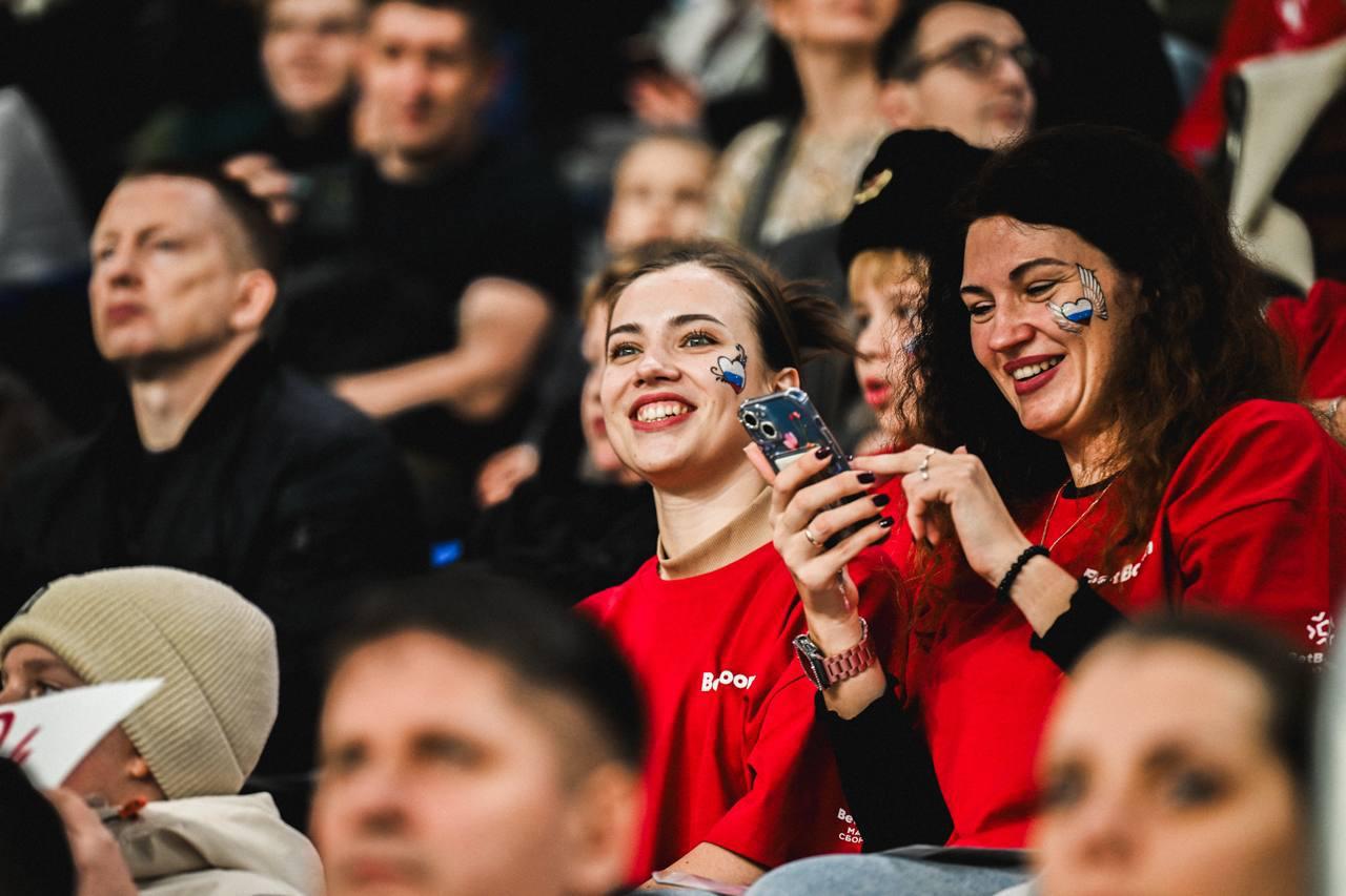 Александр Дрозденко и Александр Дюков договорились о развитии футбола в Ленобласти Александр Дрозденко и Александр Дюков договорились о развитии футбола в Ленобласти