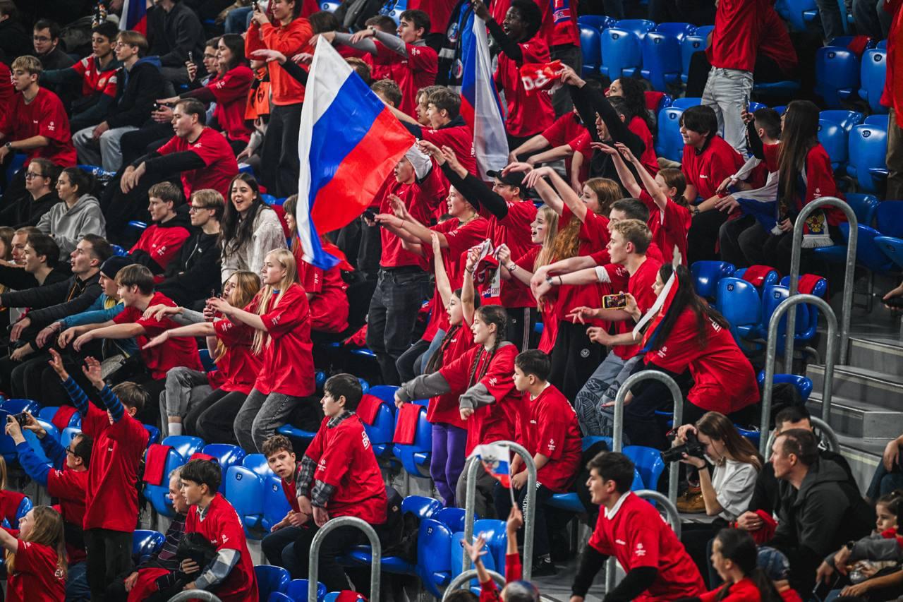 Александр Дрозденко и Александр Дюков договорились о развитии футбола в Ленобласти Александр Дрозденко и Александр Дюков договорились о развитии футбола в Ленобласти