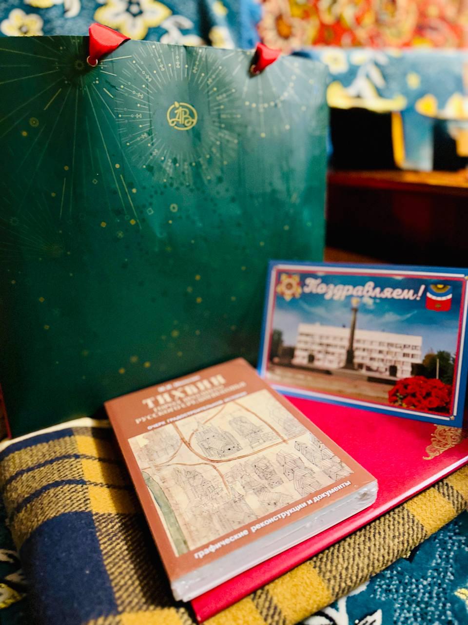 Валентина Волоцкая из Тихвина отметила столетний юбилей Валентина Волоцкая из Тихвина отметила столетний юбилей