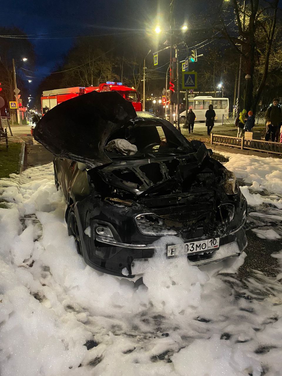 За прошедшие сутки подразделения территориального пожарно-спасательного гарнизона Ленинградской области реагировали на 3 оперативных события: За прошедшие сутки подразделения территориального пожарно-спасательного гарнизона Ленинградской области реагировали на 3 оперативных события: