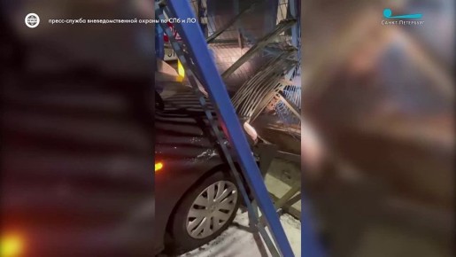 43-летнего водителя, устроившего ДТП на территории охраняемого энергетического объекта, сегодня задержали сотрудники межрайонного отдела вневедомственной охраны по Лодейнопольскому району Ленинградской области