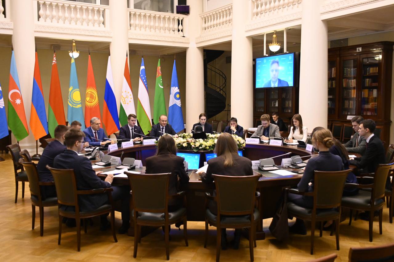 Международное электоральное сотрудничество: перспективы и взгляд молодежи Международное электоральное сотрудничество: перспективы и взгляд молодежи