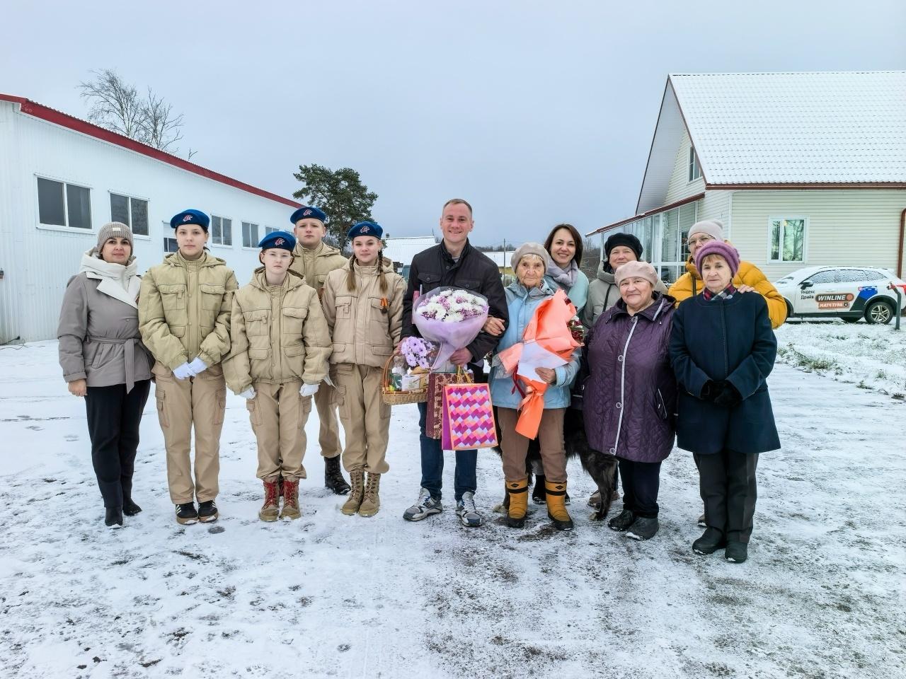 Жительница Лодейнопольского района Александра Жданова отметила 95-летие