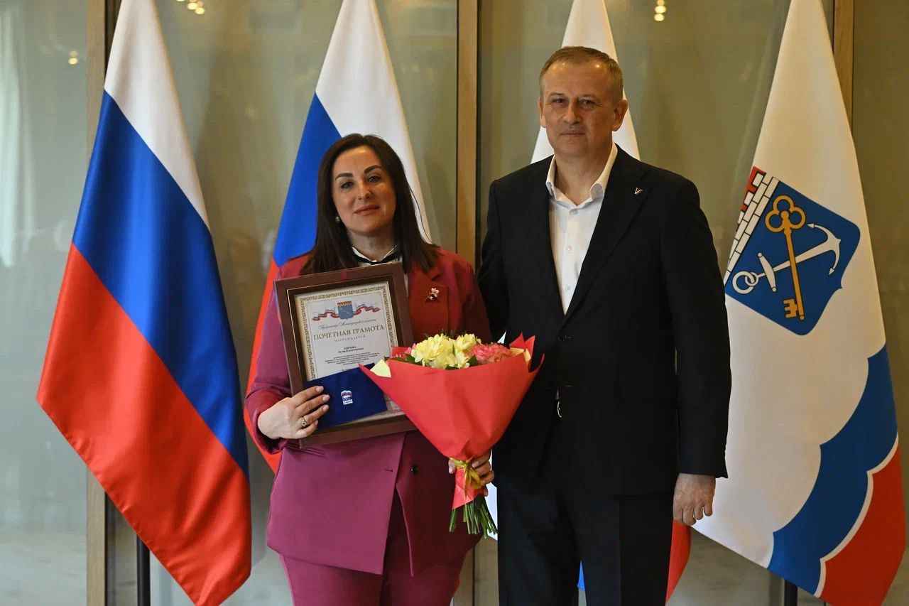 Сегодня героем нашей рубрики «Одна судьба – одна Победа!» стала наша коллега Лилия Борзова, председатель территориальной избирательной комиссии Кировского района Сегодня героем нашей рубрики «Одна судьба – одна Победа!» стала наша коллега Лилия Борзова, председатель территориальной избирательной комиссии Кировского района