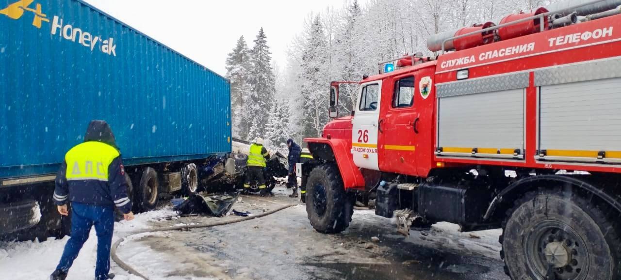 В Карелии произошло массовое ДТП В Карелии произошло массовое ДТП
