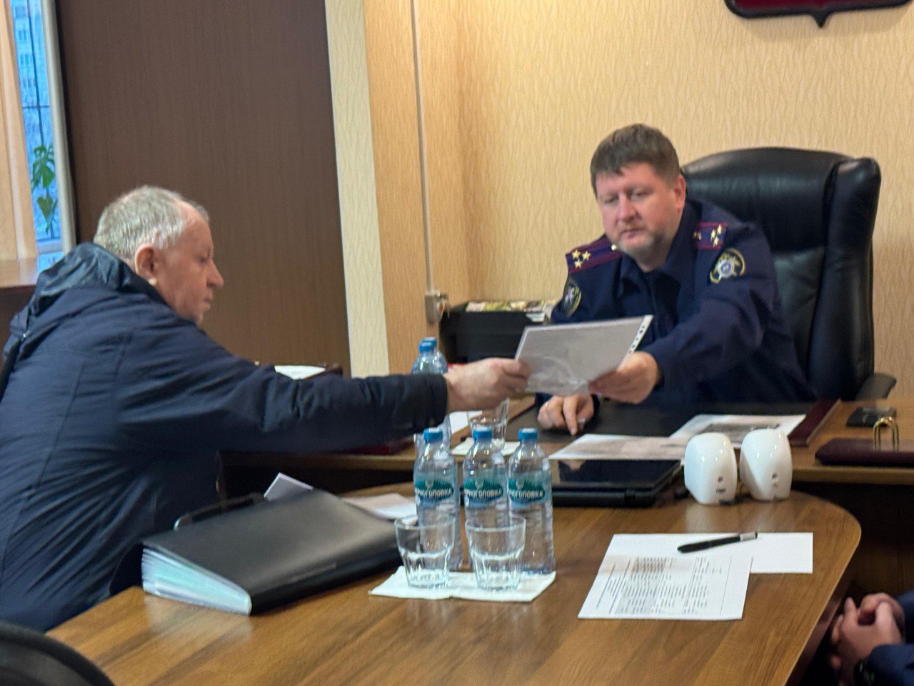 Заместитель руководителя следственного управления СК России по Ленинградской области провел выездной прием граждан в Бокситогорске и Тихвине Заместитель руководителя следственного управления СК России по Ленинградской области провел выездной прием граждан в Бокситогорске и Тихвине