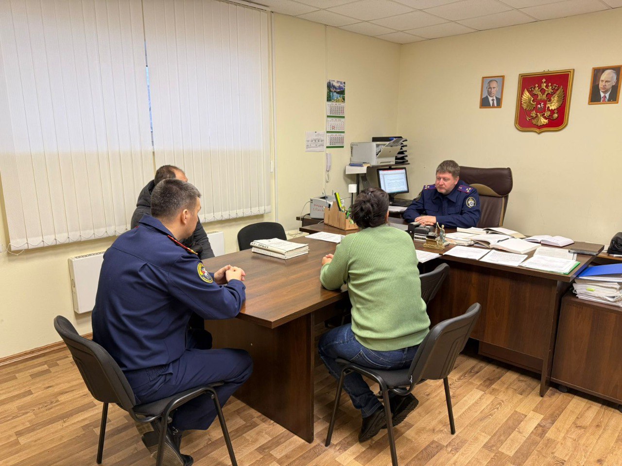 Заместитель руководителя следственного управления СК России по Ленинградской области провел выездной прием граждан в Бокситогорске и Тихвине Заместитель руководителя следственного управления СК России по Ленинградской области провел выездной прием граждан в Бокситогорске и Тихвине