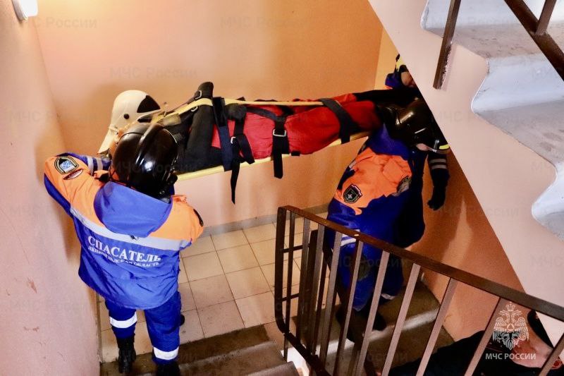 Фото с учений. МЧС Ленинградской области Подписывайся на МЧС России в MAX | ВК Фото с учений. МЧС Ленинградской области Подписывайся на МЧС России в MAX | ВК