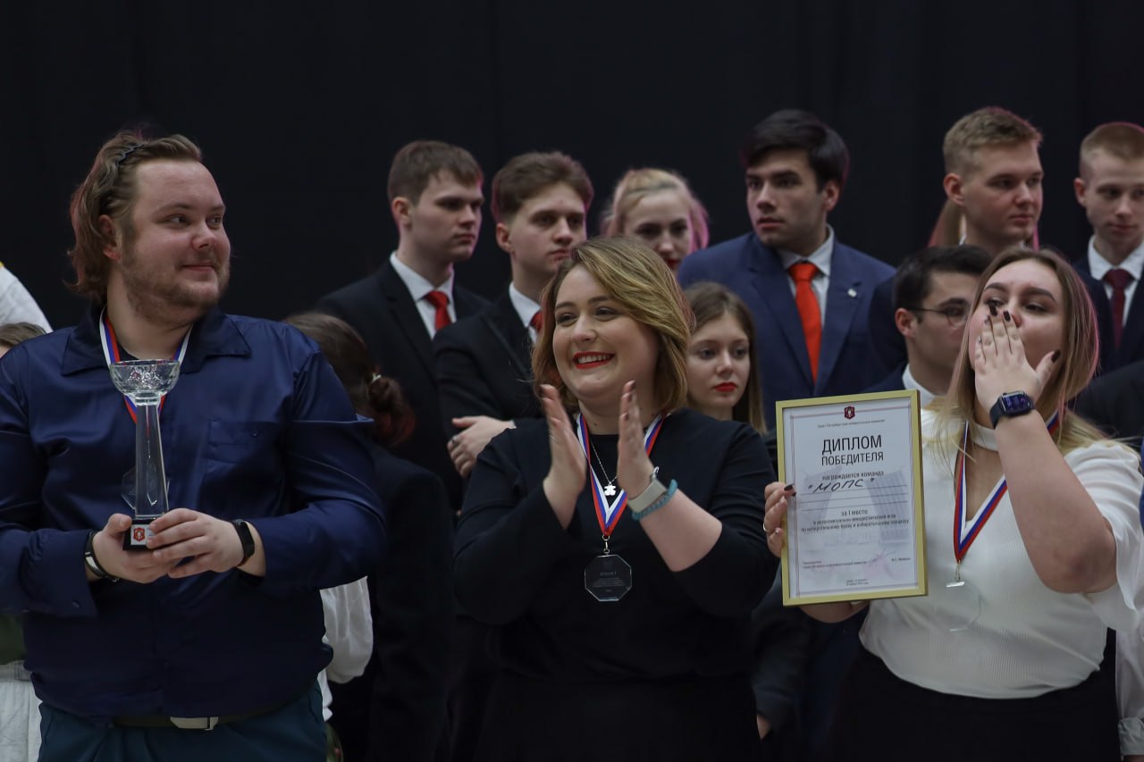 В Санкт Петербурге прошел четвертый сезон избирательного КВН В Санкт Петербурге прошел четвертый сезон избирательного КВН