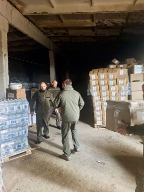 Сотрудники Росприроднадзора передали оборудование и вещи общим весом около 3 тонн военнослужащим Ленинградского военного округа группировки войск «Север» в Луганской Народной Республике