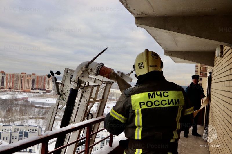 Фото с учений. МЧС Ленинградской области Подписывайся на МЧС России в MAX | ВК Фото с учений. МЧС Ленинградской области Подписывайся на МЧС России в MAX | ВК