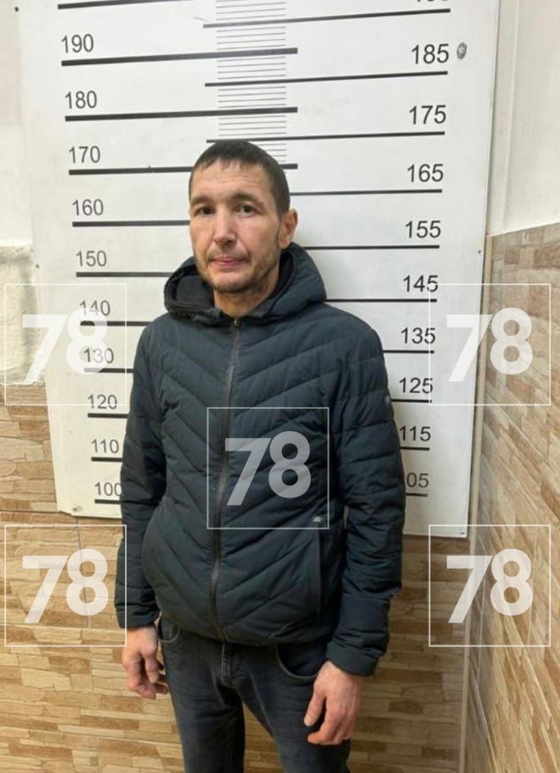 Подозрительного мужчину выпроводили из школы на Маршала Тухачевского Подозрительного мужчину выпроводили из школы на Маршала Тухачевского