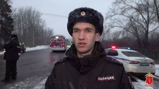 Комментарий:старший инспектор 3-его отдела УОООПиВОИВ ГУ МВД России по Санкт-Петербургу и Ленинградской области, капитан полиции Максим Смирнов