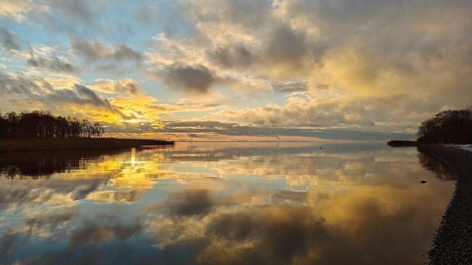 Павел Глазков поделился волшебными снимками Финского залива