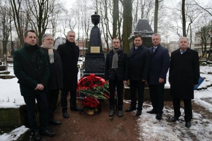 26   -   275-         .. (1750-1812)   ,       ...