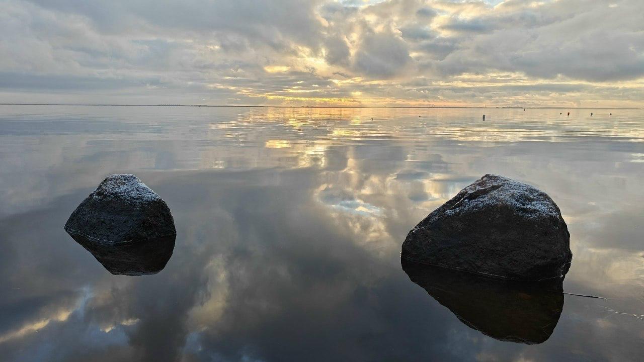 Павел Глазков поделился волшебными снимками Финского залива Павел Глазков поделился волшебными снимками Финского залива