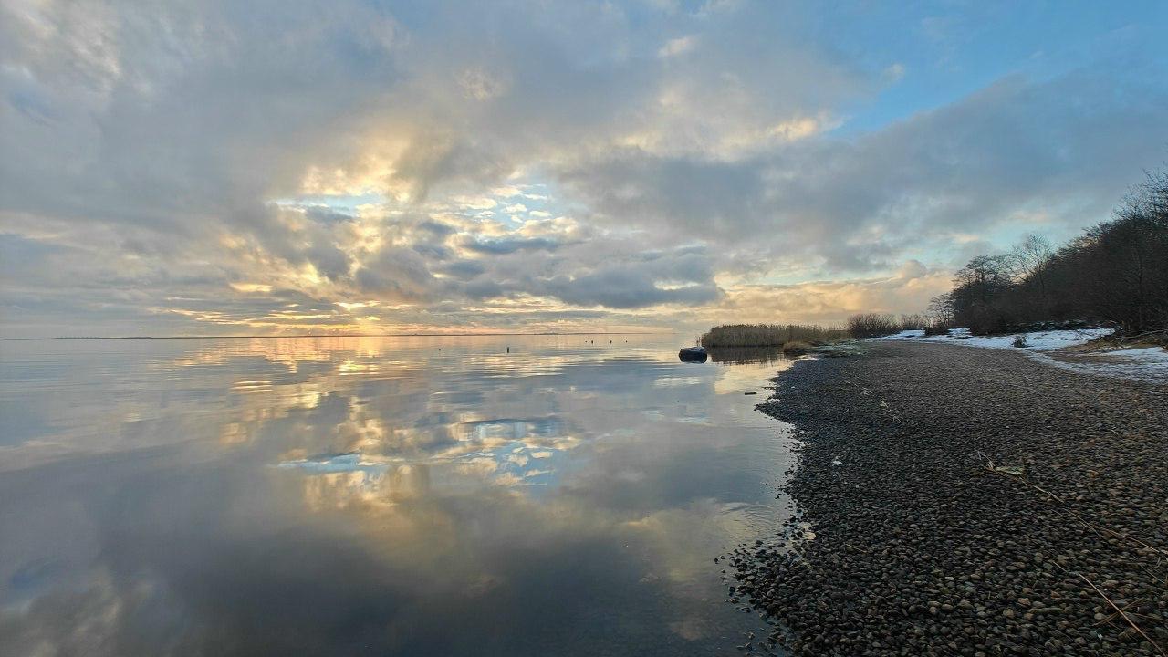 Павел Глазков поделился волшебными снимками Финского залива Павел Глазков поделился волшебными снимками Финского залива