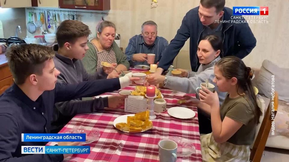 Президент присвоил звание "Мать-героиня" двум жительницам Ленинградской области