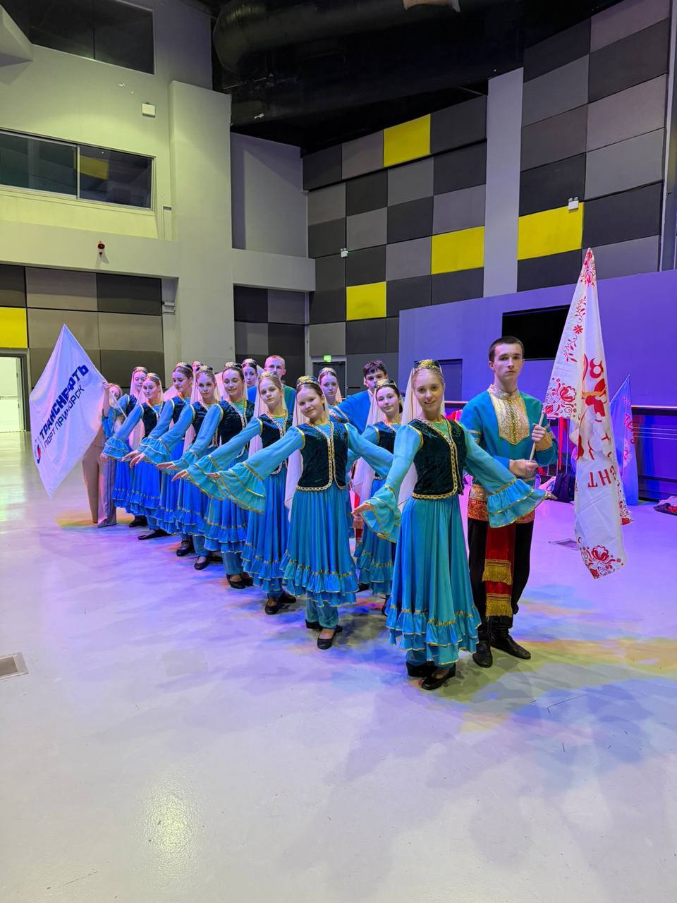 Ансамбль танца «Дивертисмент» из Выборгского района Ленинградской области завоевал звание лауреата I степени на престижных международных соревнованиях – Первых Всемирных Пифийских играх в Дубае Ансамбль танца «Дивертисмент» из Выборгского района Ленинградской области завоевал звание лауреата I степени на престижных международных соревнованиях – Первых Всемирных Пифийских играх в Дубае