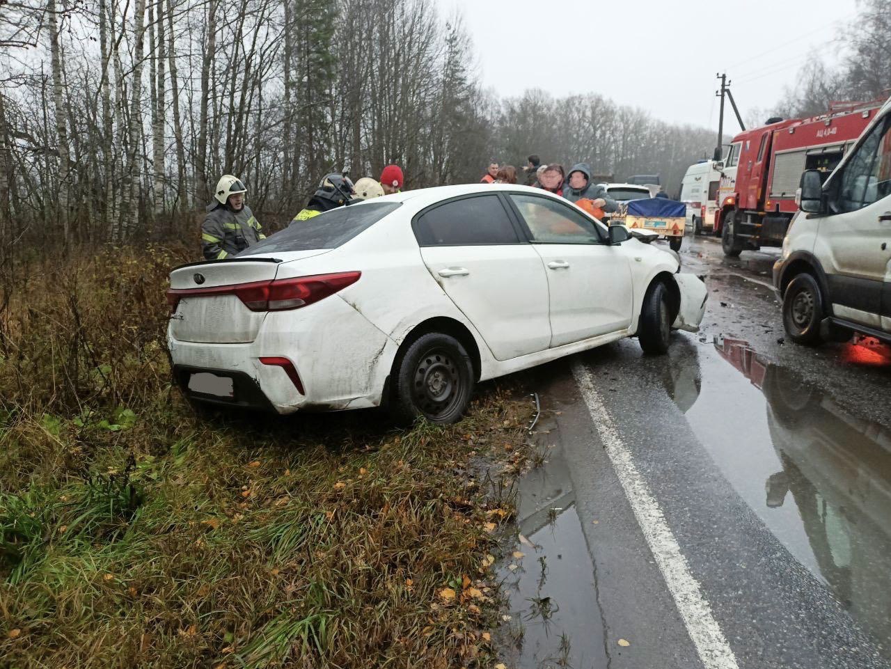 За прошедшие сутки подразделения территориального пожарно-спасательного гарнизона Ленинградской области реагировали на 10 оперативных событий: За прошедшие сутки подразделения территориального пожарно-спасательного гарнизона Ленинградской области реагировали на 10 оперативных событий:
