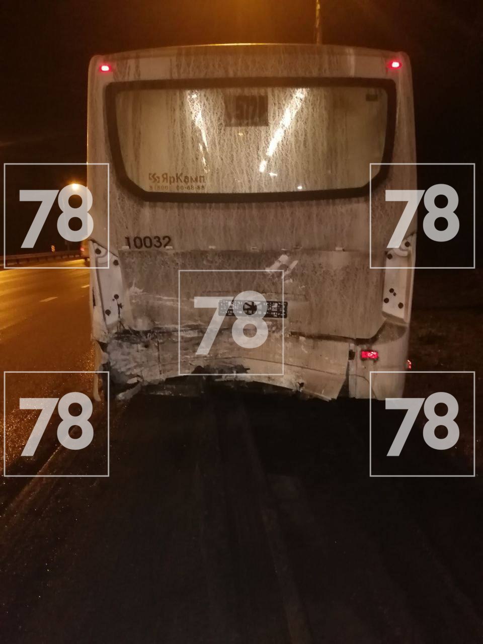 Массовая авария произошла на «Коле»: один человек серьезно пострадал Массовая авария произошла на «Коле»: один человек серьезно пострадал