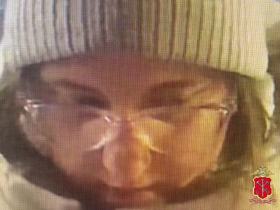 Полицейскими Центрального района задержана 18-летняя "дропперша", подозреваемая в соучастии в обмане пенсионерки с проспекта Чернышевского