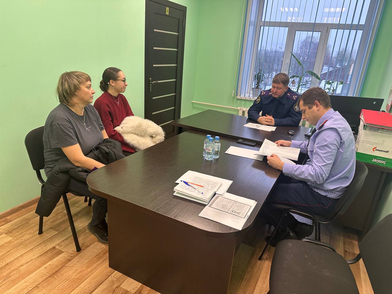 Заместитель руководителя следственного управления СК России по Ленинградской области провел выездной прием граждан по вопросам деятельности Лодейнопольского межрайонного следственного отдела Заместитель руководителя следственного управления СК России по Ленинградской области провел выездной прием граждан по вопросам деятельности Лодейнопольского межрайонного следственного отдела