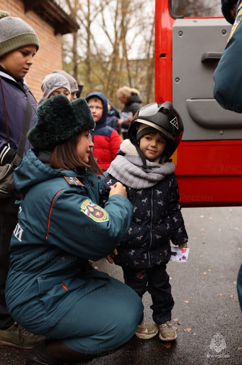 35 добрых дел в год 35-летия МЧС России 35 добрых дел в год 35-летия МЧС России