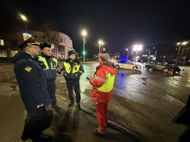 Кингисеппской городской прокуратурой организована проверка по факту ДТП с участием реанимационного автомобиля в г. Кингисеппе
